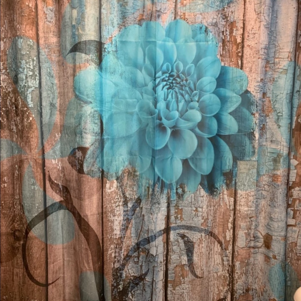 Shower/Bath Curtain - Picture 3 of 4